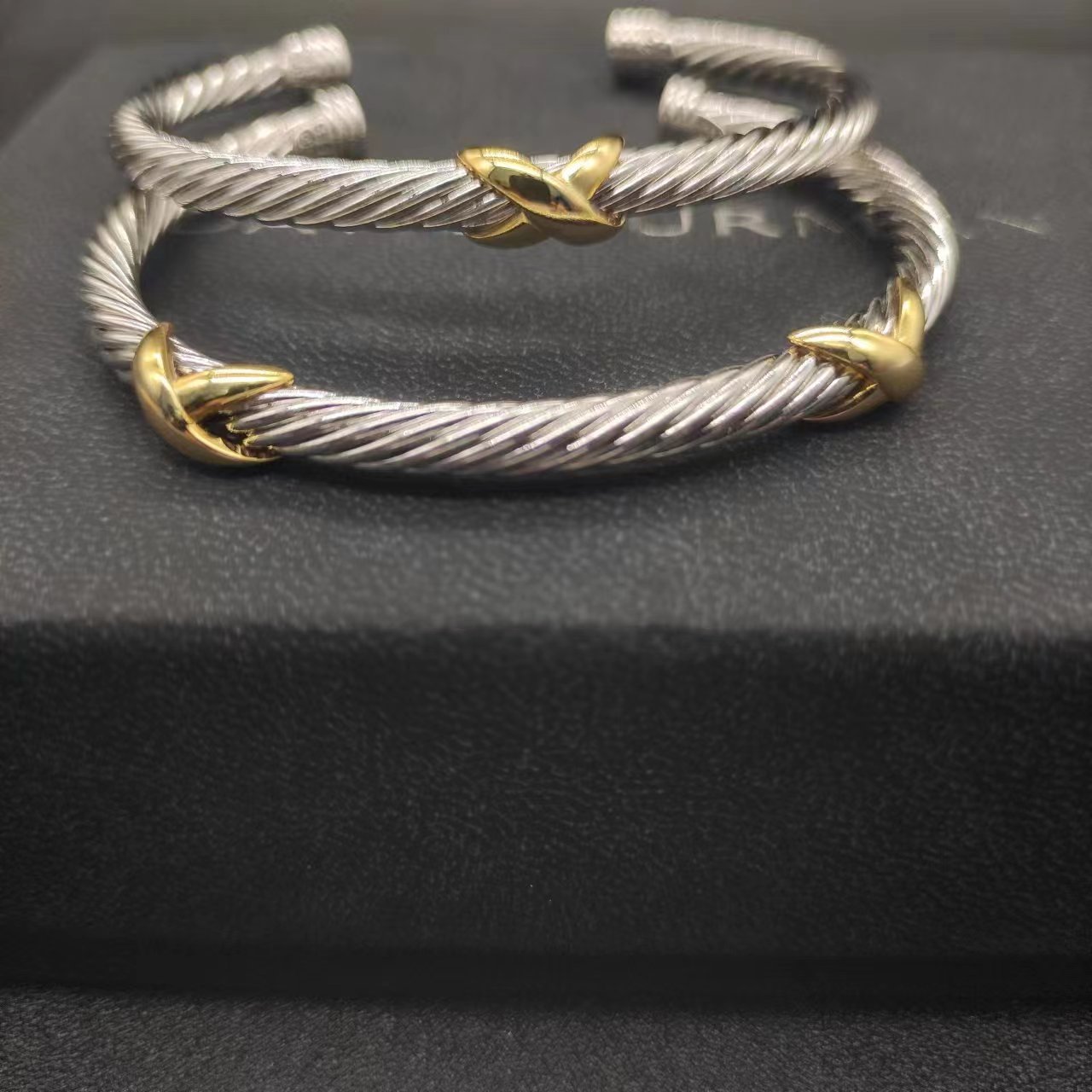 David Yurman Silver Vintage-Inspired Bracelet 008