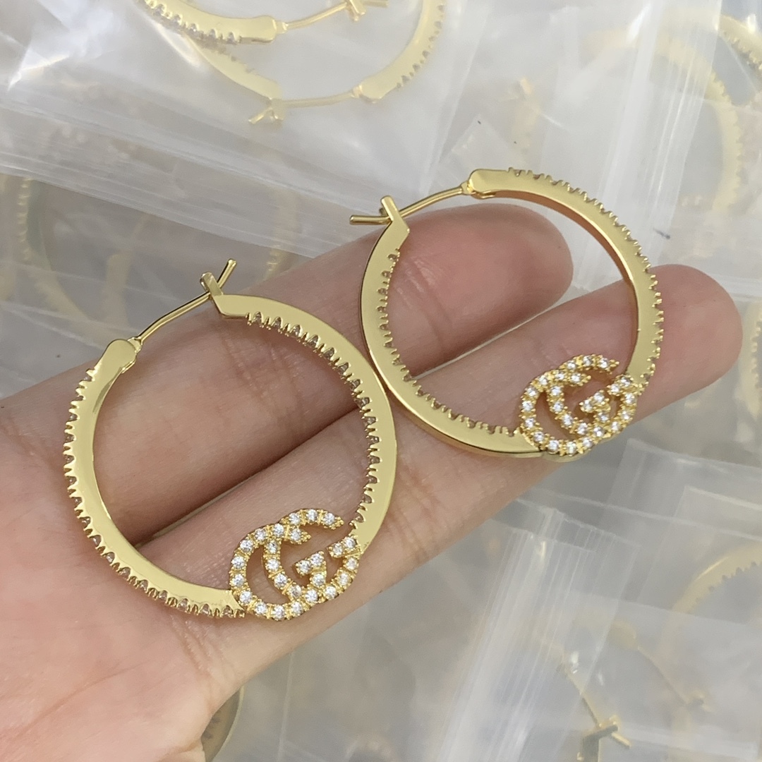 Gucci Rose Gold Vintage-Inspired Earrings 172