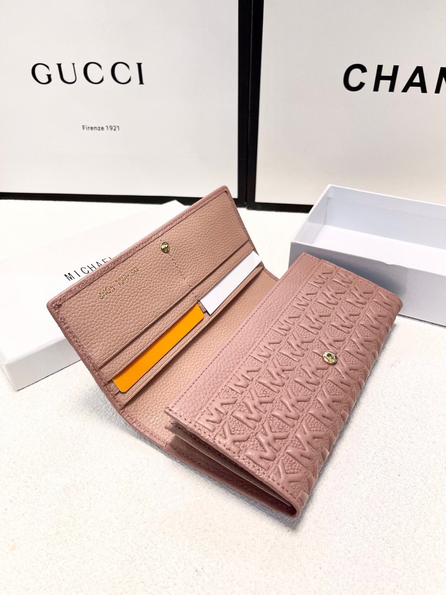 Michael Kors MK Rose Gold Quilted Wallet Bag 028
