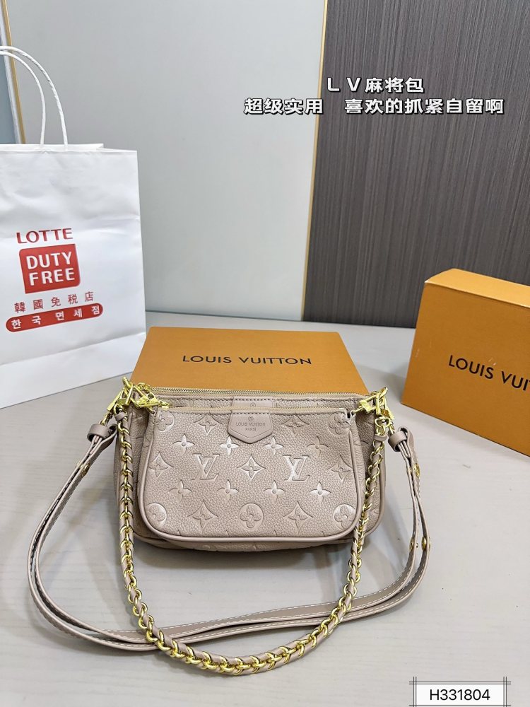 LV Blue Logo-Accented Bag pochetteLV 1620