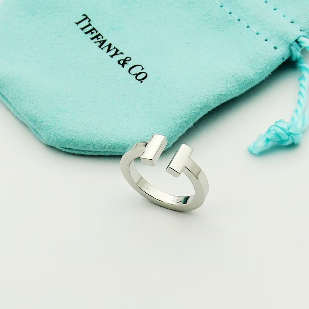 Tiffany Rose Gold Logo-Accented Ring 052