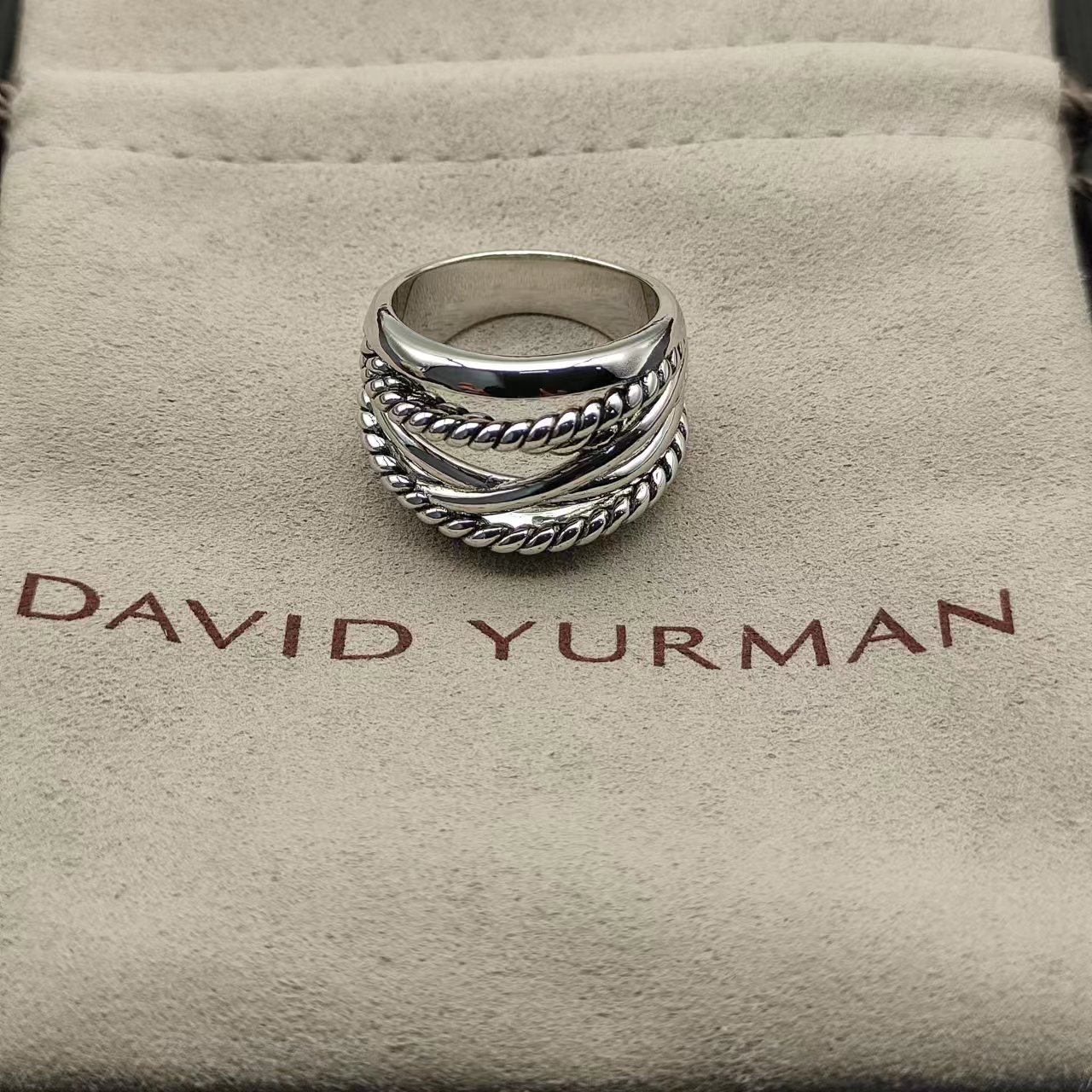 David Yurman Silver Logo-Accented Ring 288