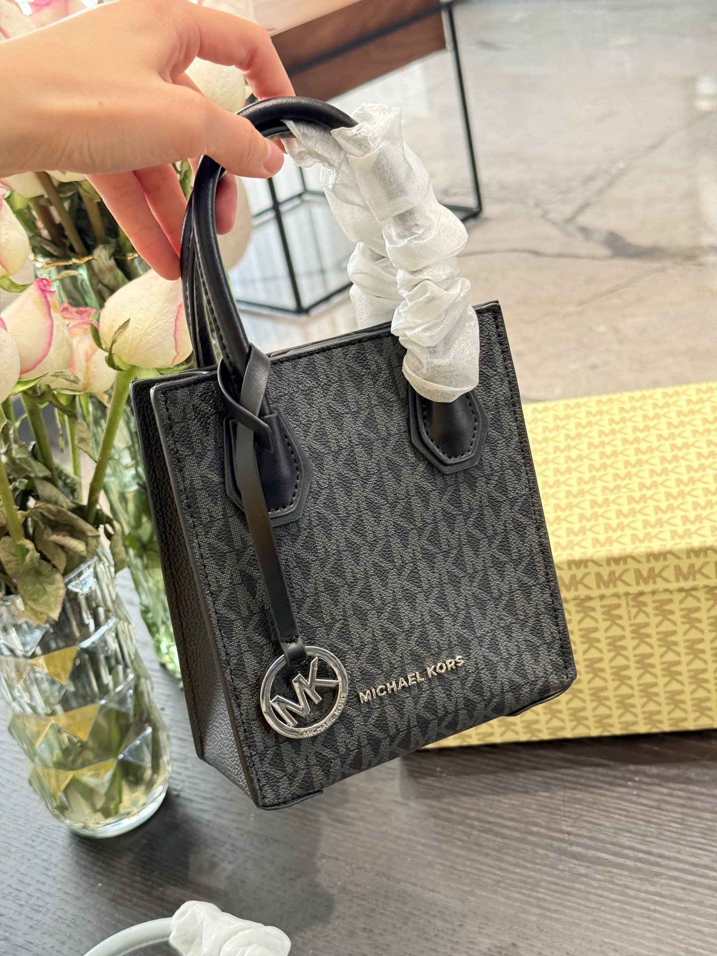 Michael Kors MK Silver Quilted Bag 033