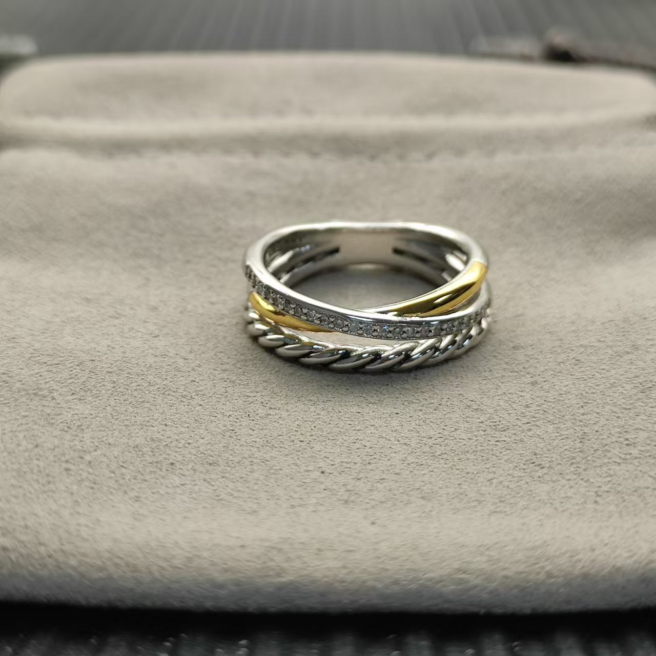 David Yurman Silver Logo-Accented Ring 290