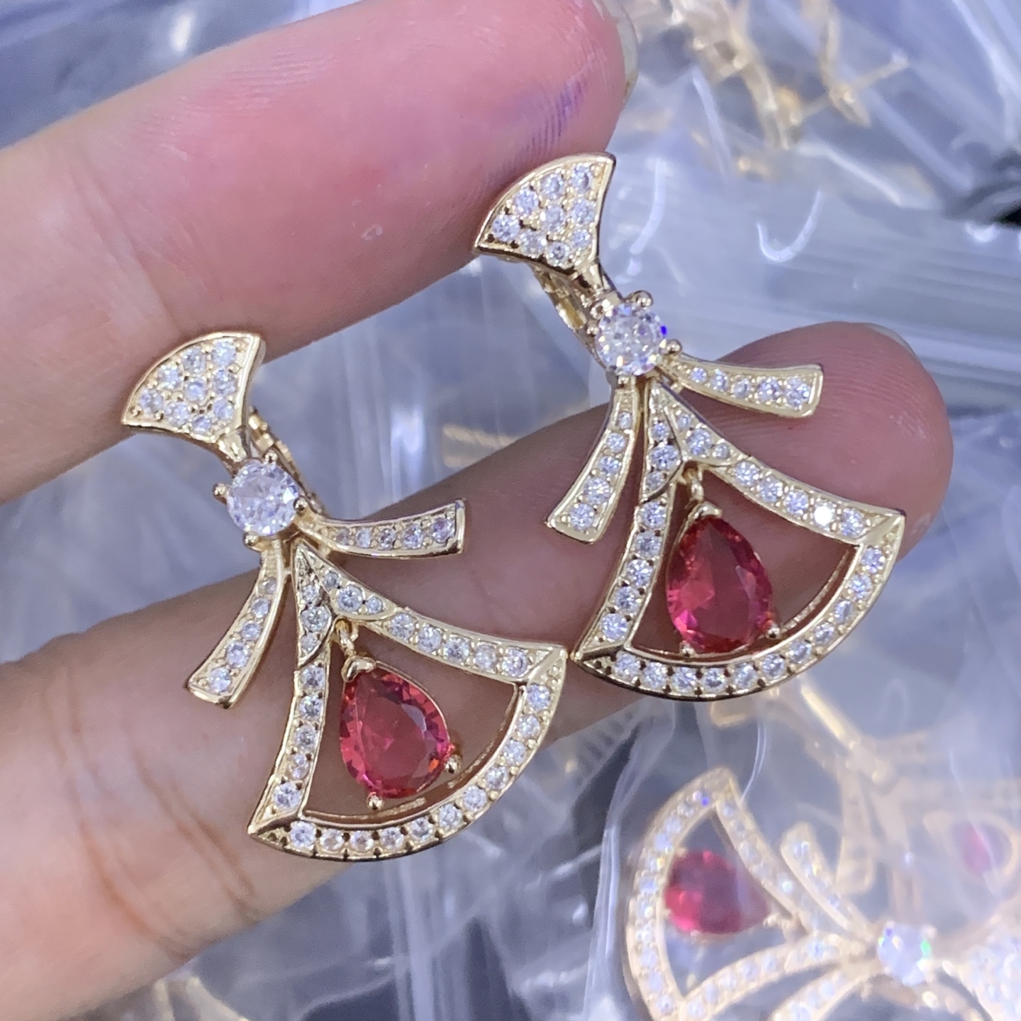 BVLGARI Rose Gold Romantic Earrings 126