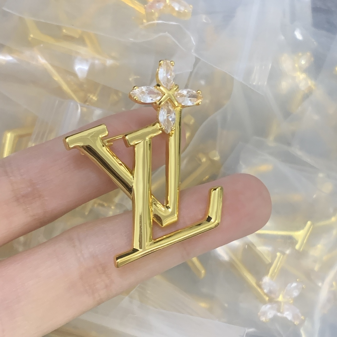 LV Gold Logo-Accented Brooch 1150