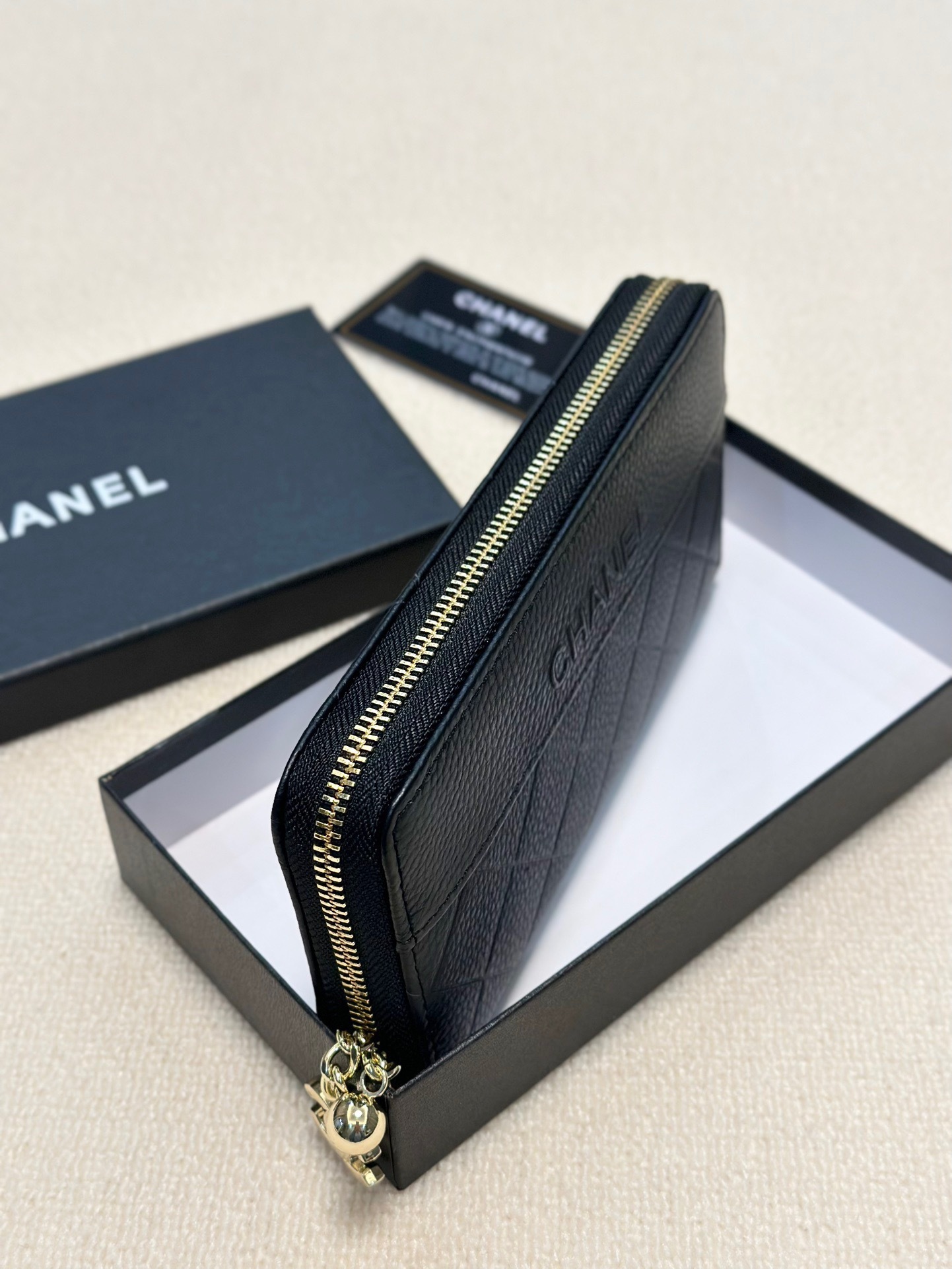 Chanel Silver Logo-Accented Bag walllet 1208