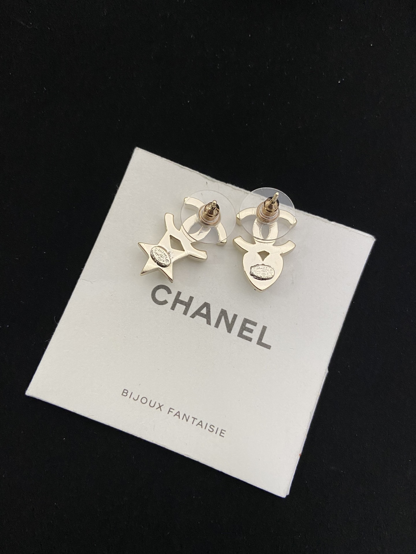 Chanel Silver Vintage-Inspired Earrings 010