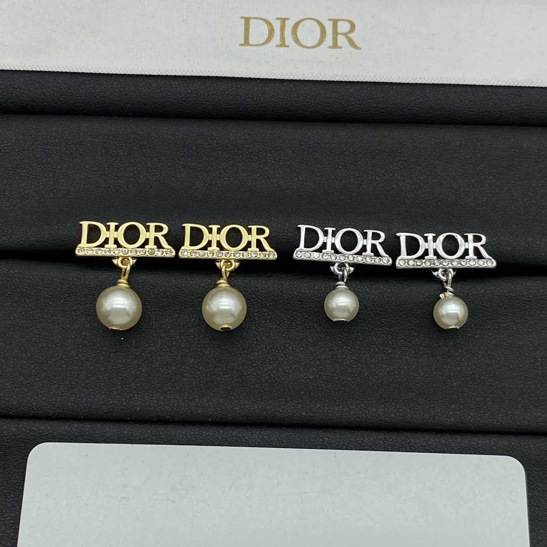 Dior Silver Logo-Accented Earrings 004