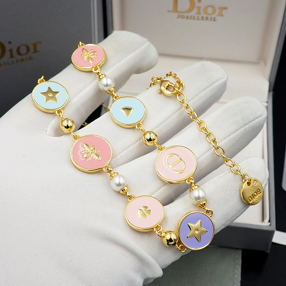 Dior Rose Gold Vintage-Inspired Necklace 033