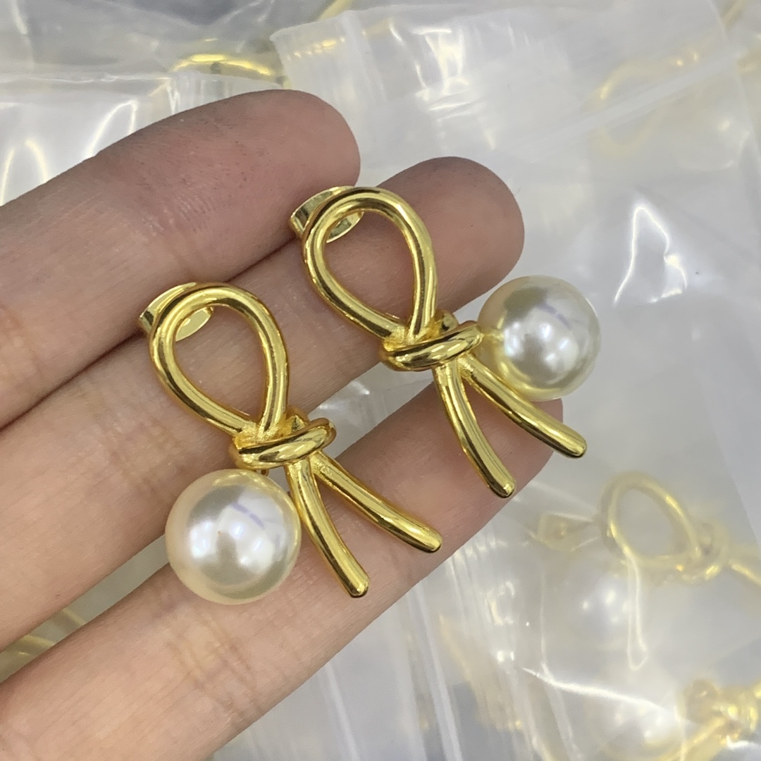 Celine Gold Vintage-Inspired Earrings 138