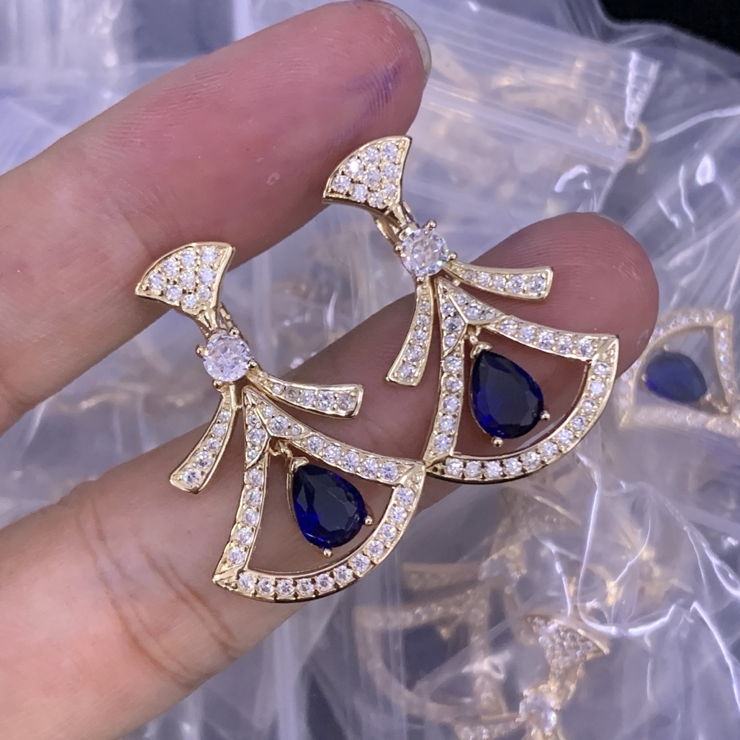 BVLGARI Purple Delicate Earrings 124