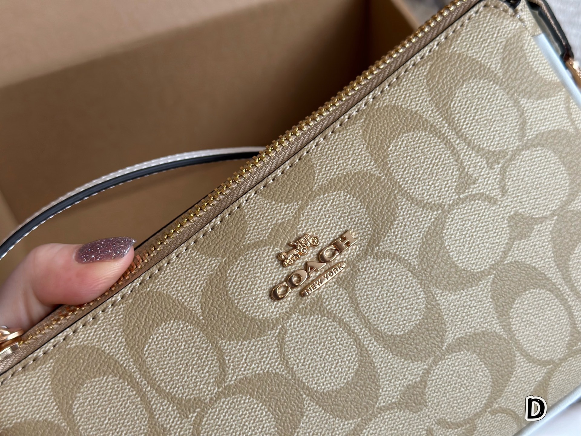 Coach Beige Vintage-Inspired Bag 008