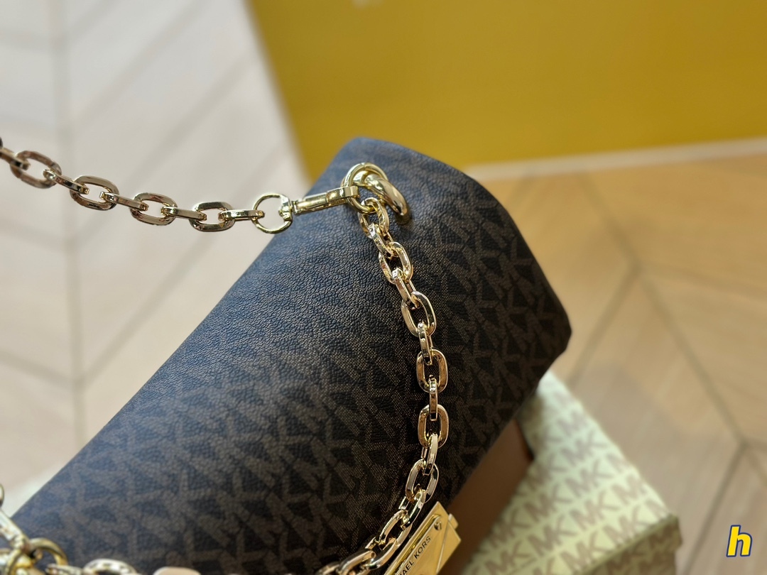 MK Gold Vintage-Inspired Bag 001