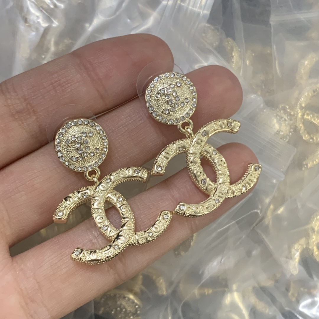 Chanel Rose Gold Vintage-Inspired Earrings 392