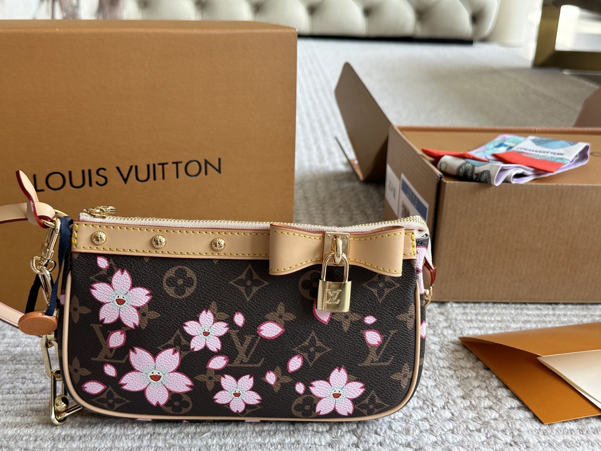 LV Rose Gold Quilted Bag 1511