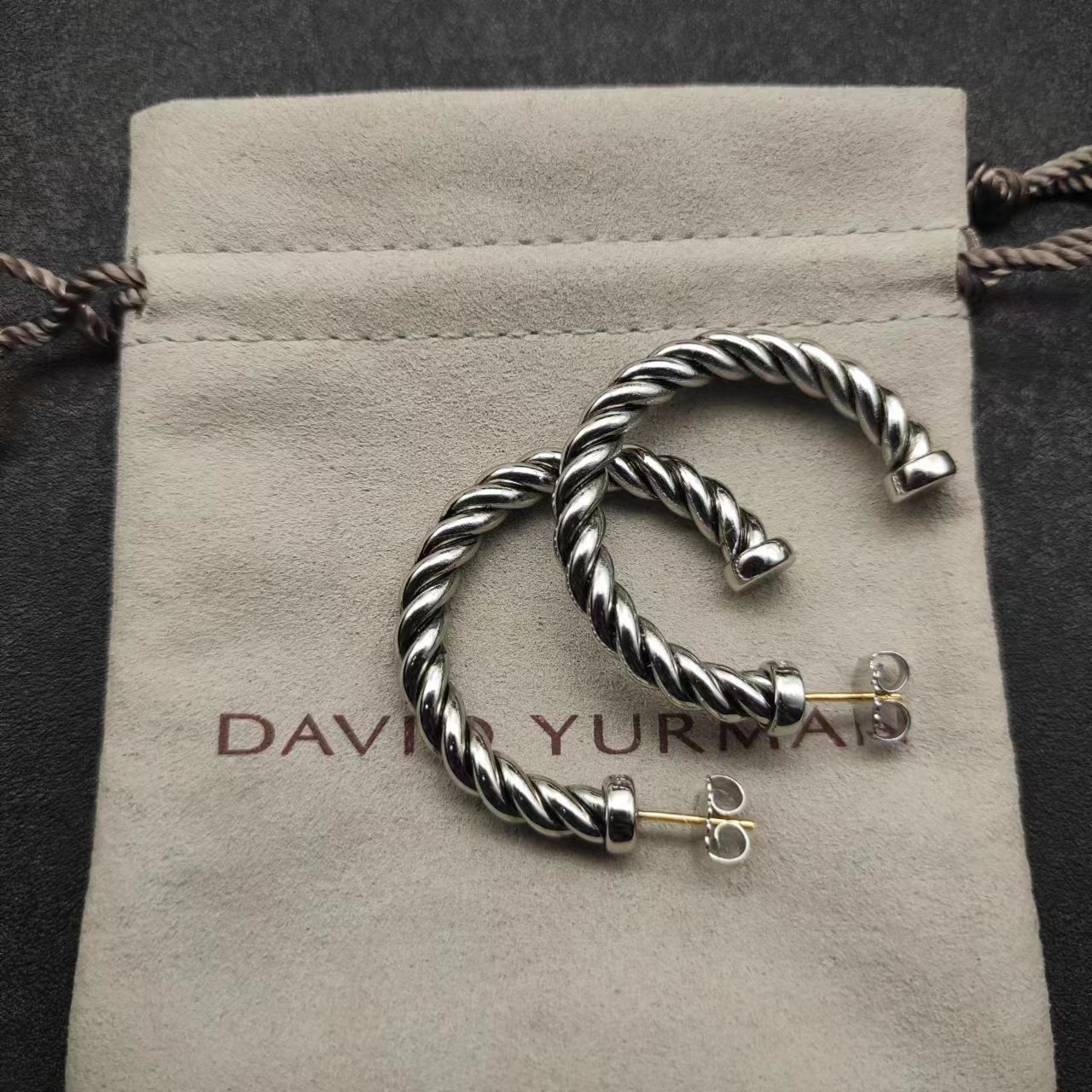 David Yurman Rose Gold Logo-Accented Earrings 222