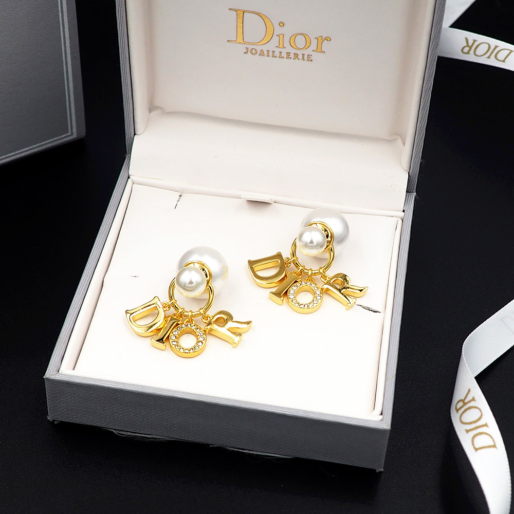 Dior Rose Gold Logo-Accented Earrings 030