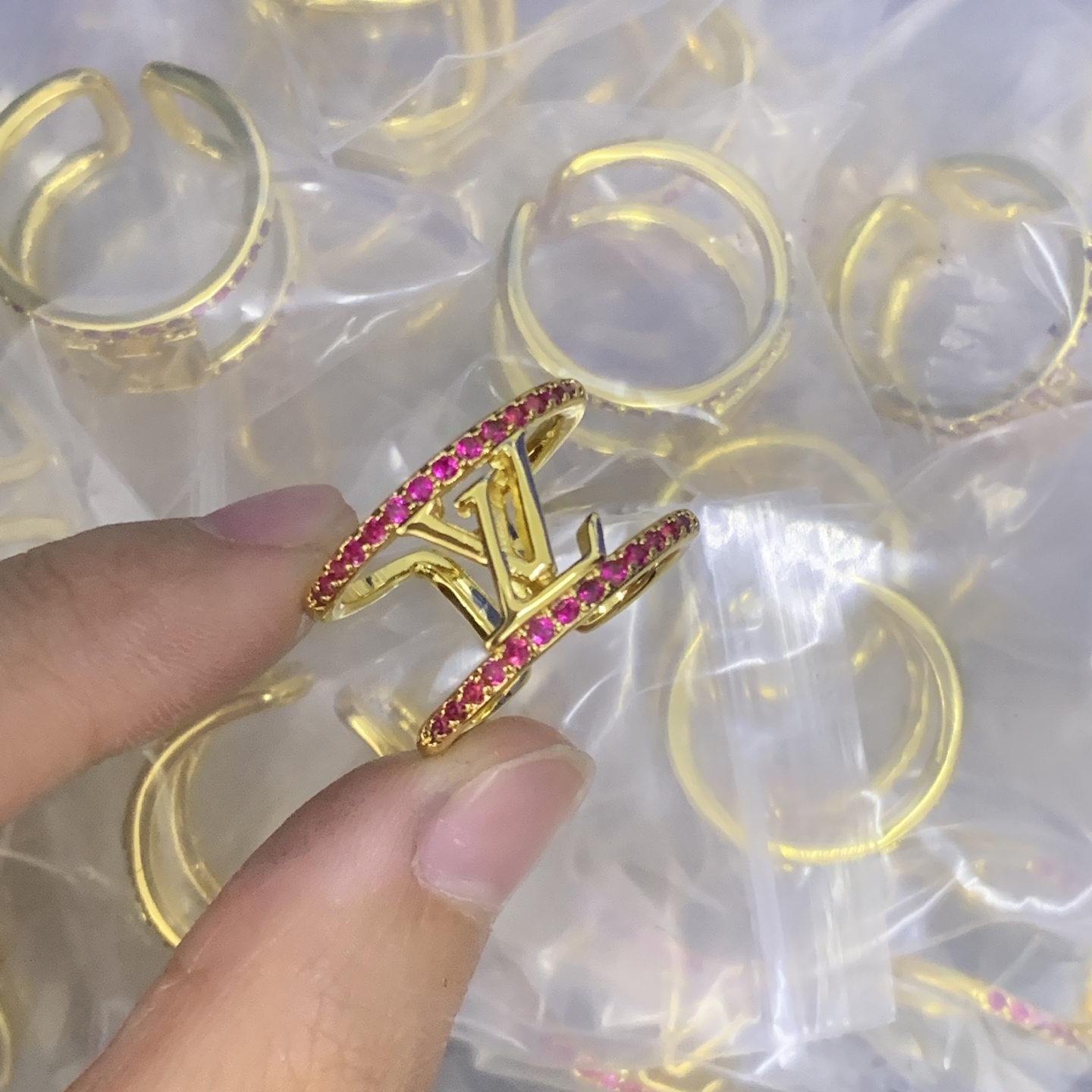 LV Yellow Vintage-Inspired Ring 1011