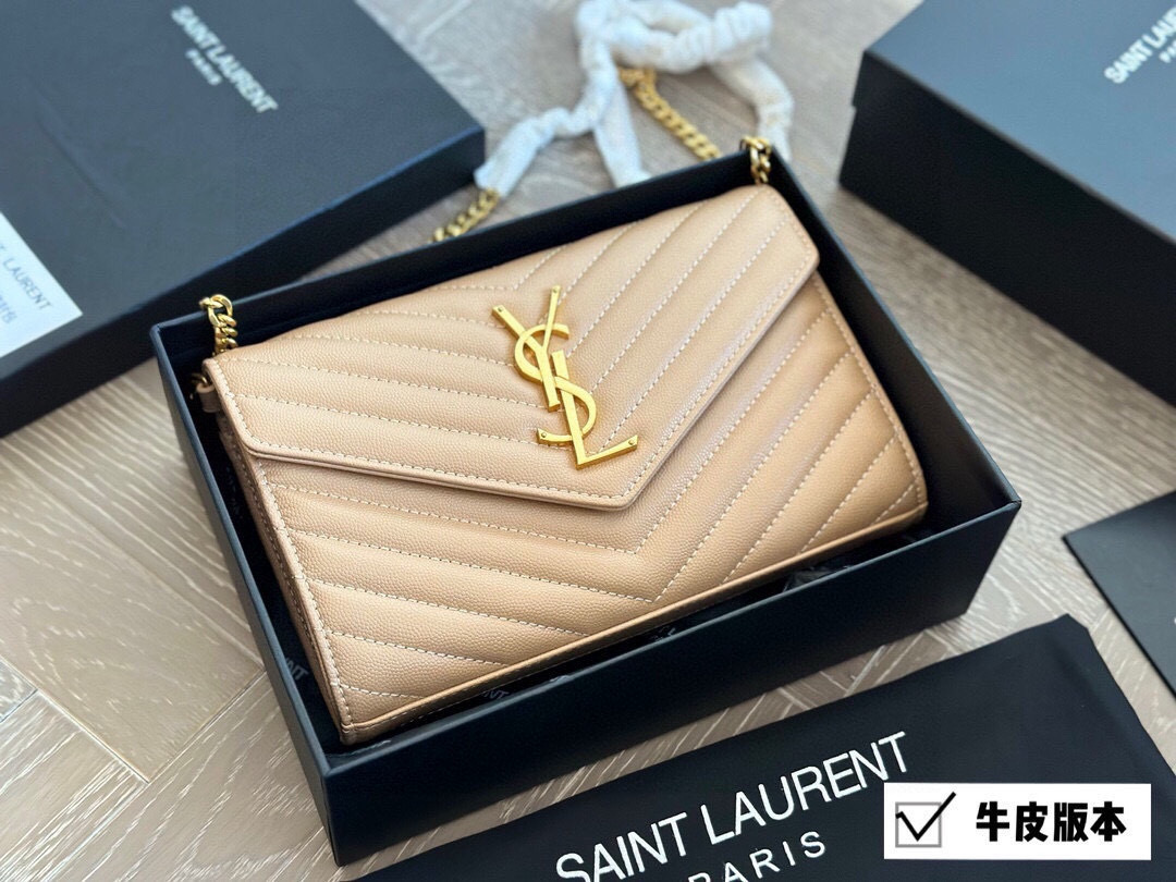 YSL Gold Logo-Accented Bag 088
