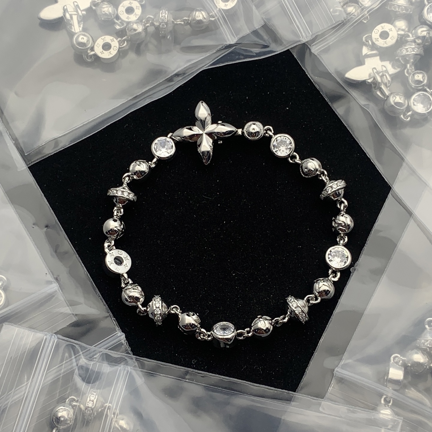 LV Silver Vintage-Inspired Bracelet 1087