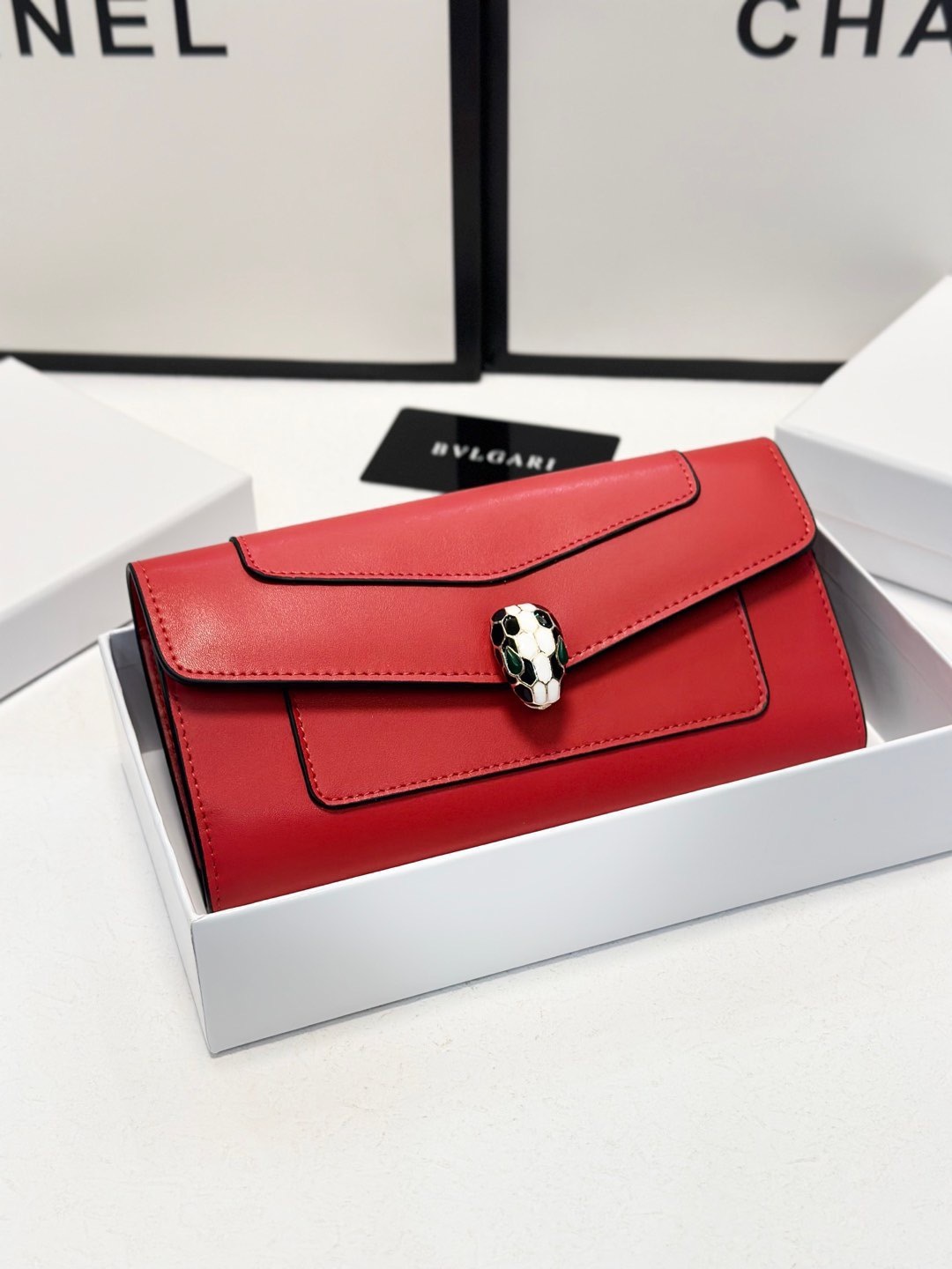 BVLGARI Silver Logo-Accented Bag 206