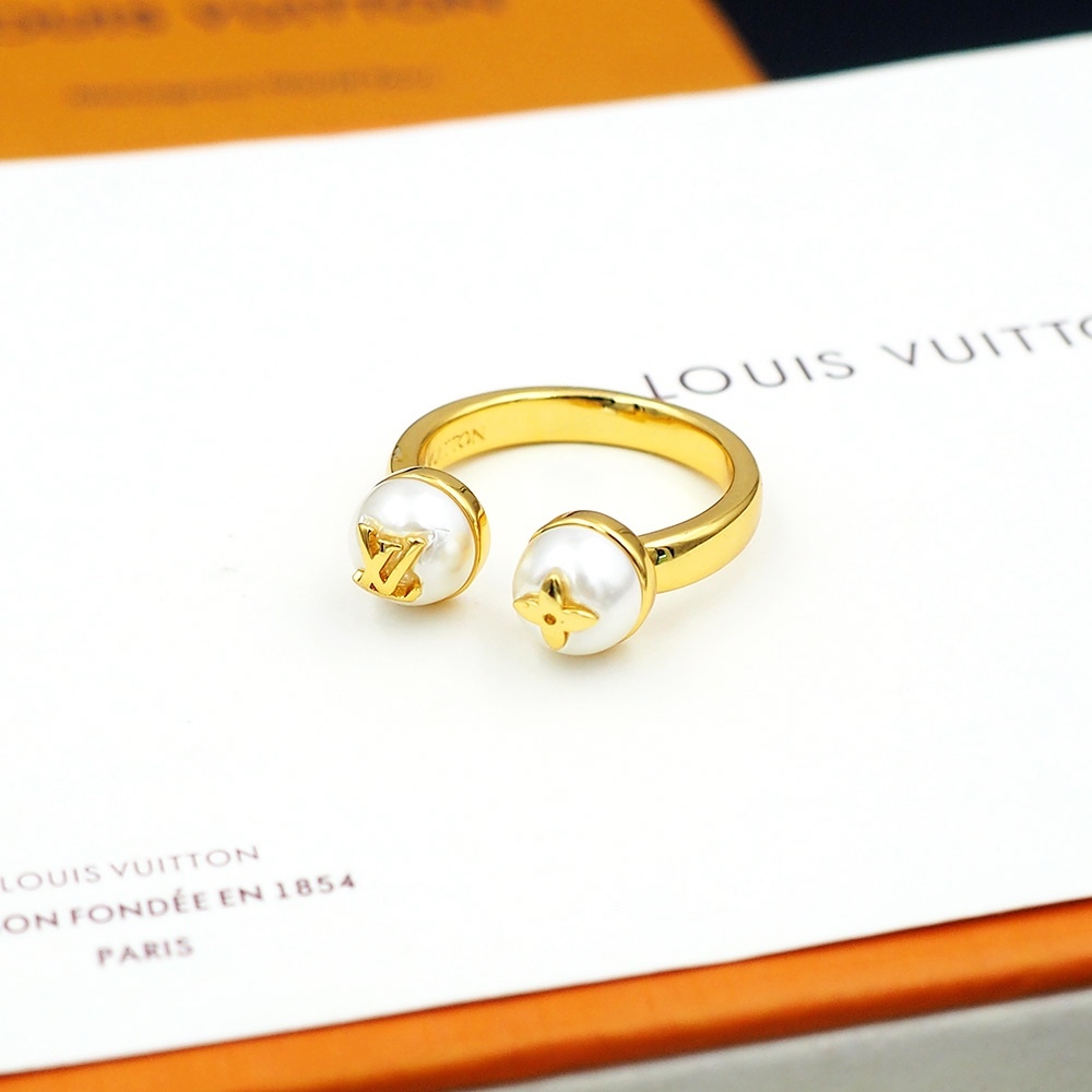 LV Gold Logo-Accented Ring 097