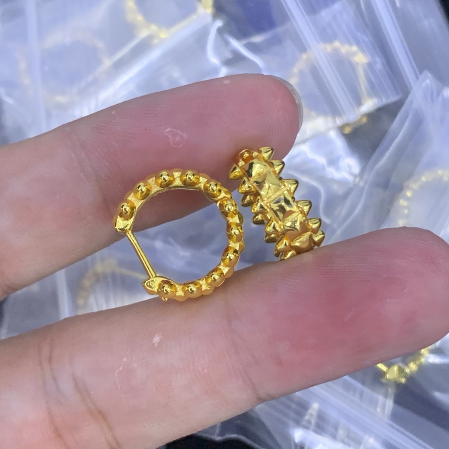 Celine Gold Logo-Accented Earrings 026