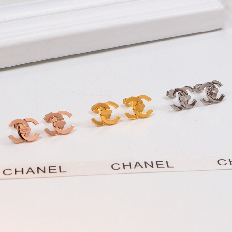 Chanel Rose Gold Logo-Accented Earrings 006