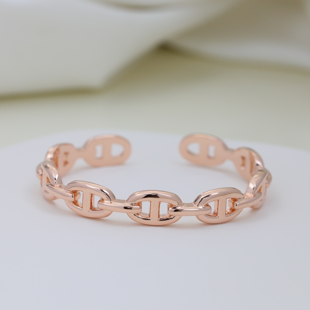Hermes h Rose Gold Logo-Accented Bracelet 019