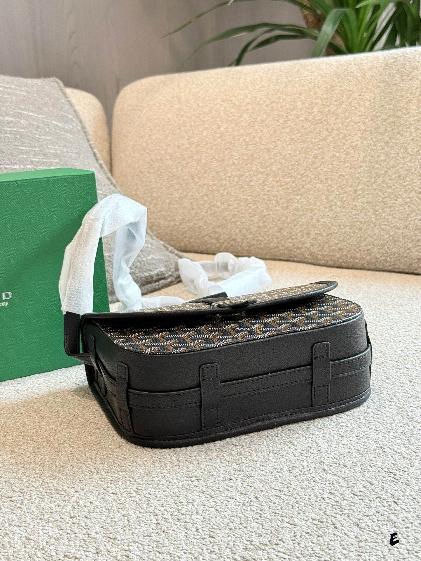 Goyard Silver Quilted Bag 011