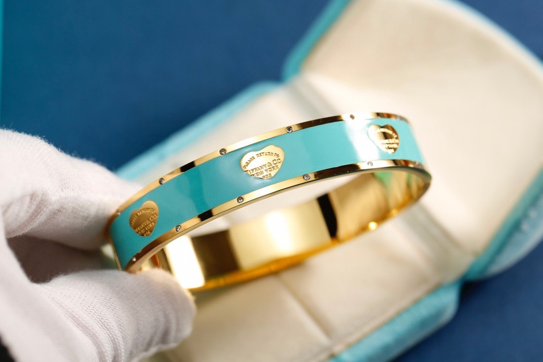 Tiffany Rose Gold Vintage-Inspired Bracelet 216
