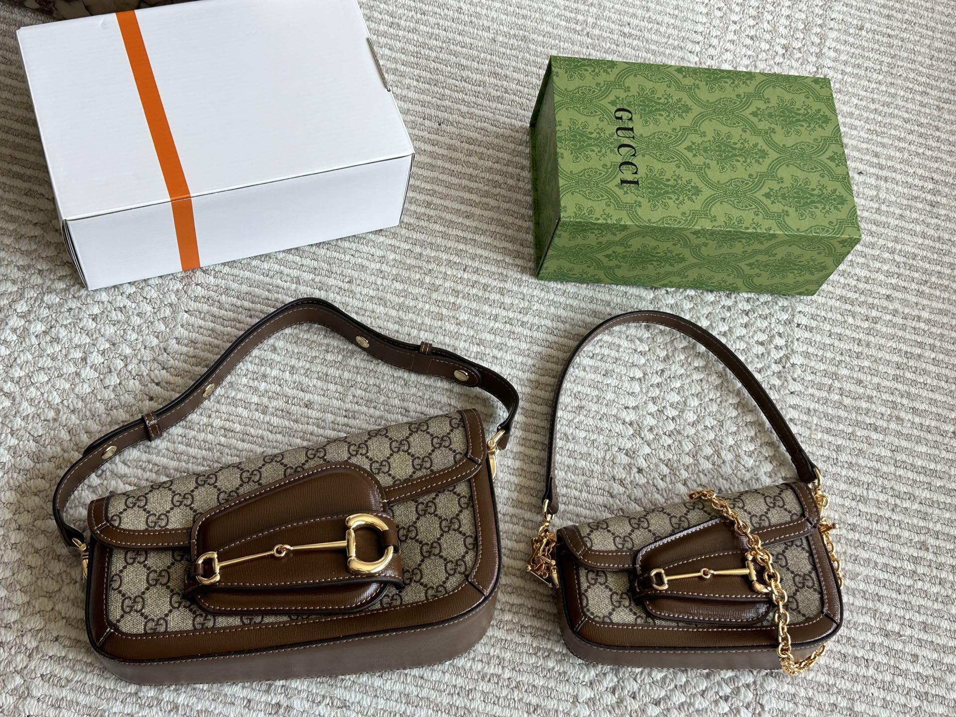 Gucci Silver Vintage-Inspired Bag 566