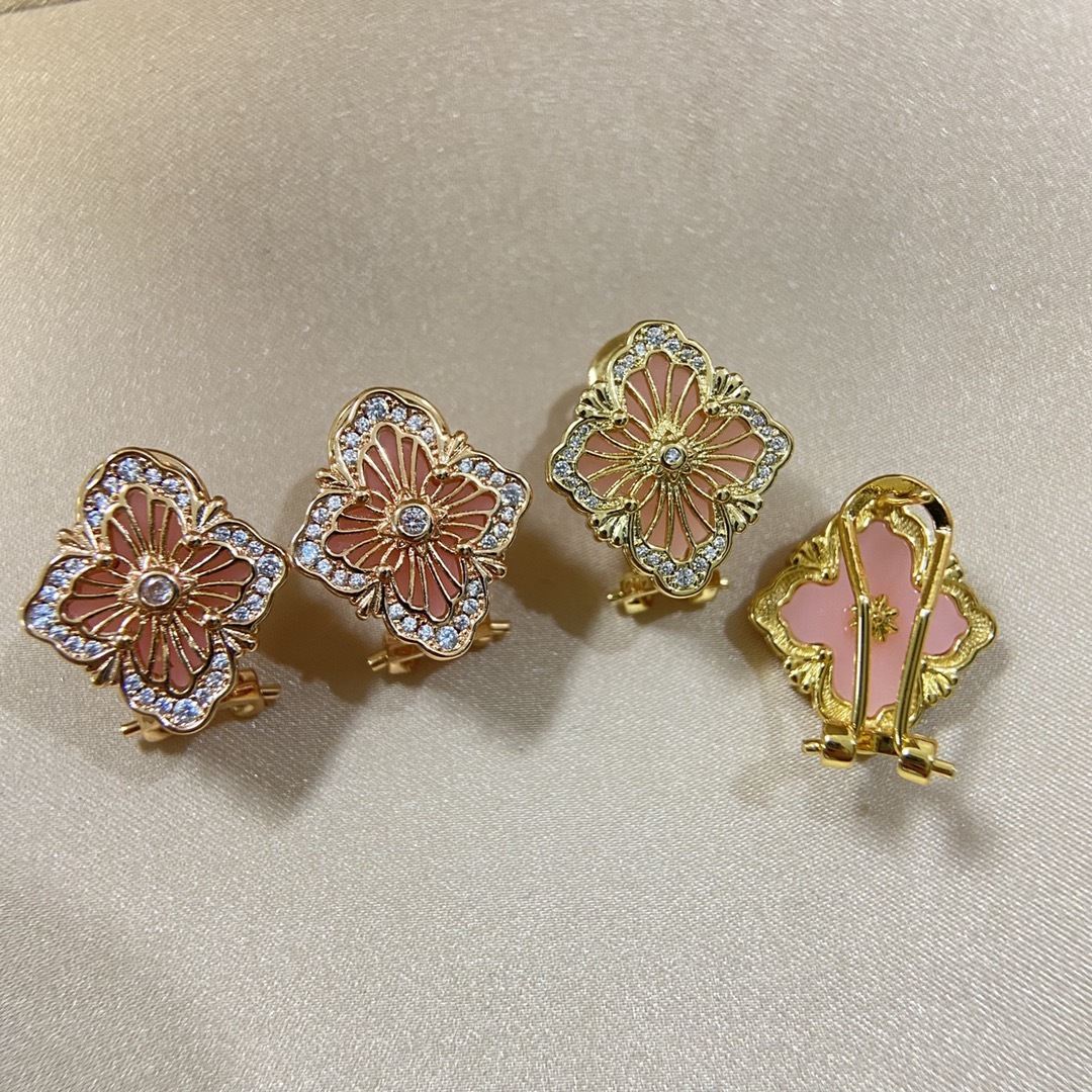 Buccellati Rose Gold Logo-Accented Earrings 012