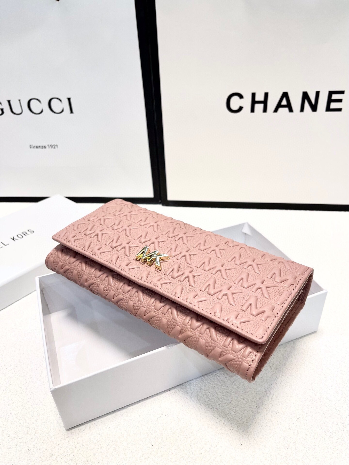 Michael Kors MK Rose Gold Quilted Wallet Bag 028