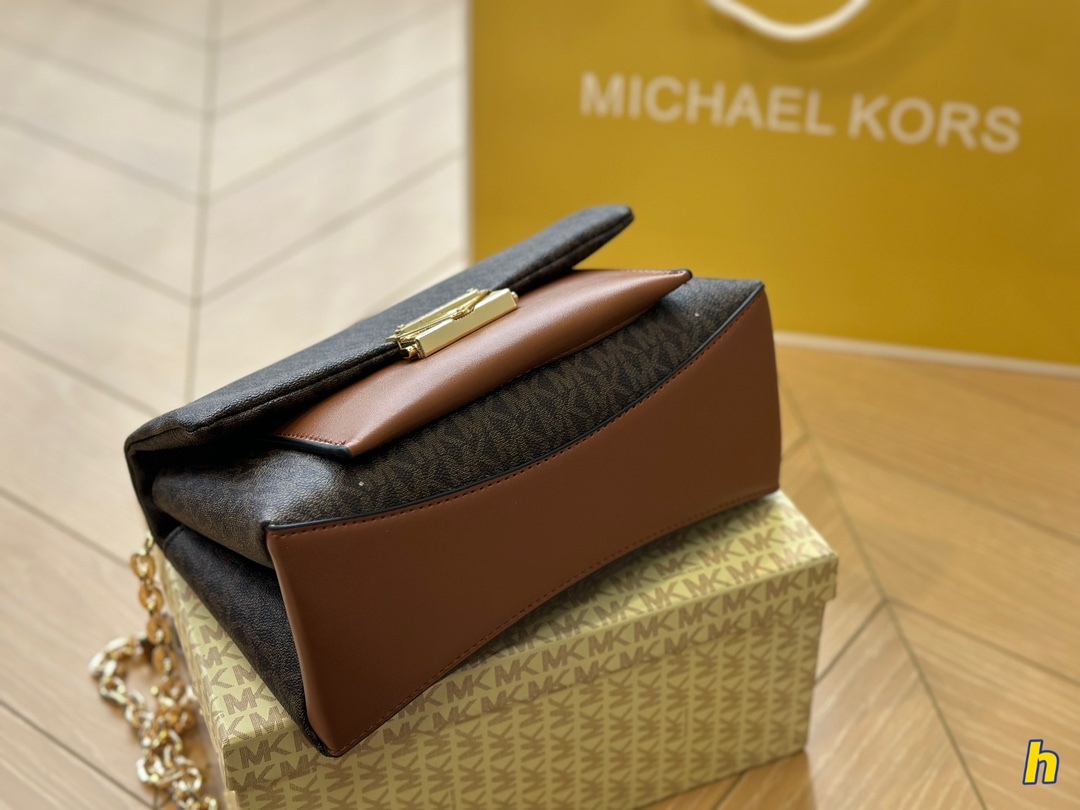 MK Gold Vintage-Inspired Bag 001