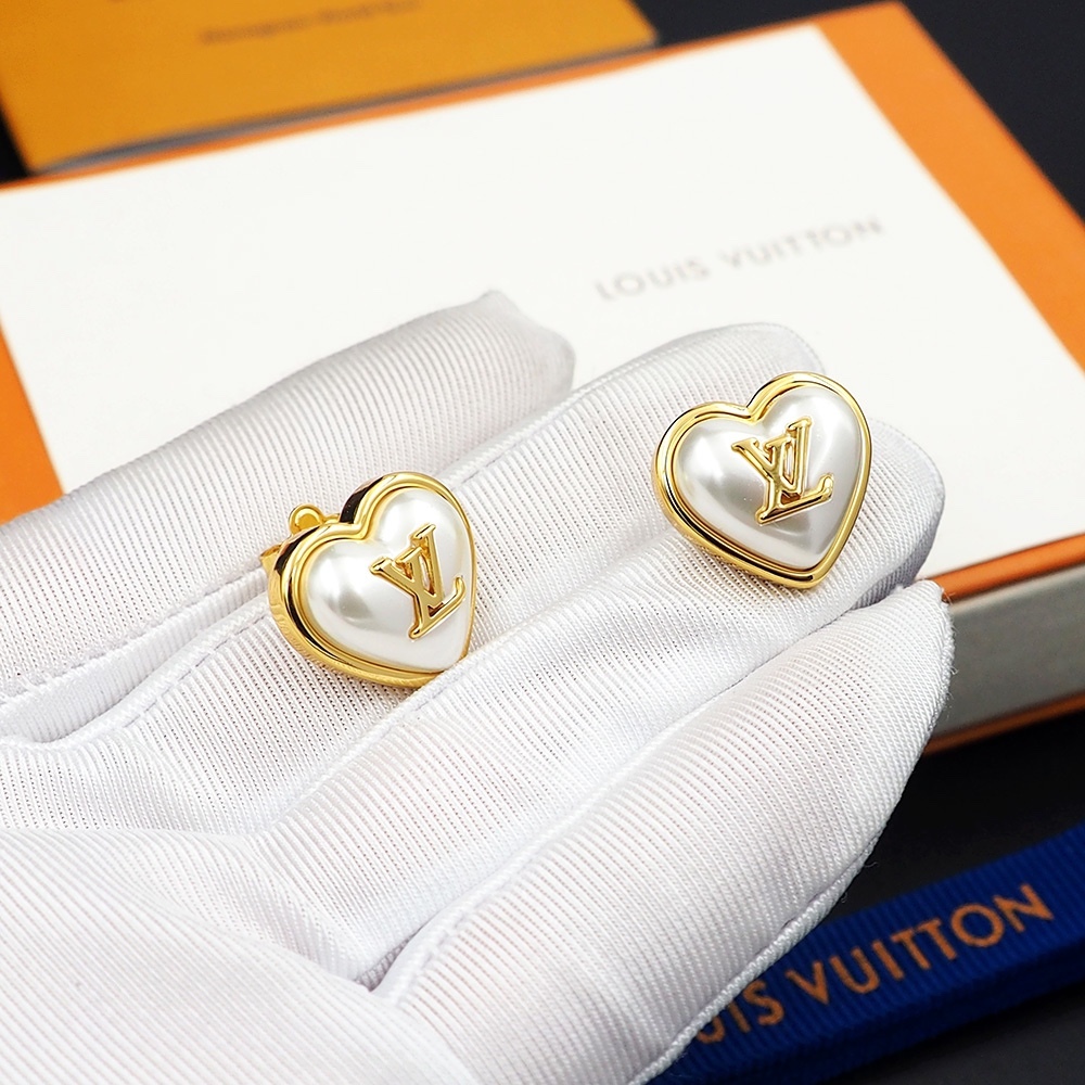 LV earrings 210