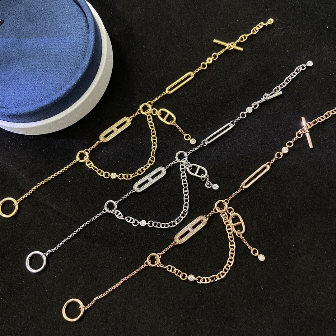 Hermes h Rose Gold Logo-Accented Bracelet 028