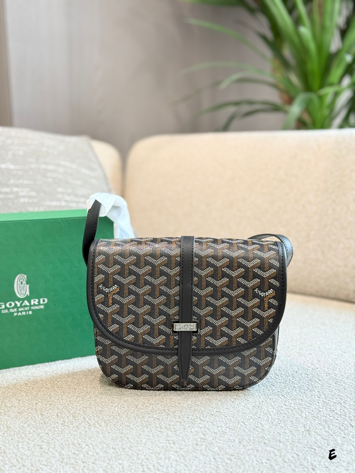 Goyard Silver Quilted Bag 011