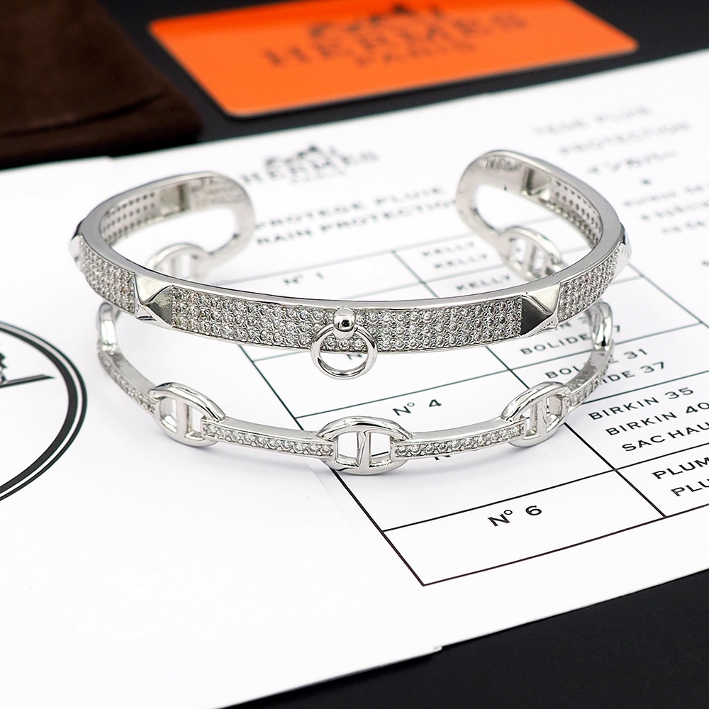 Hermes h Silver Logo-Accented Bracelet 030