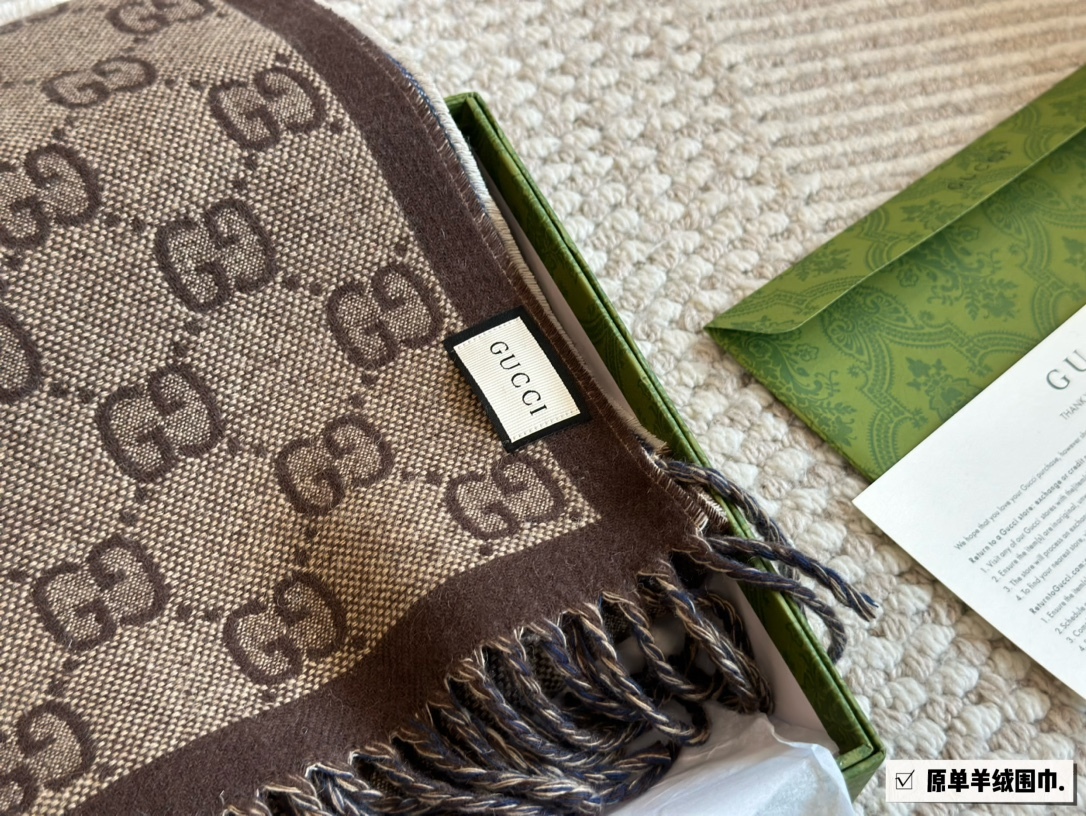 gucci bag 579