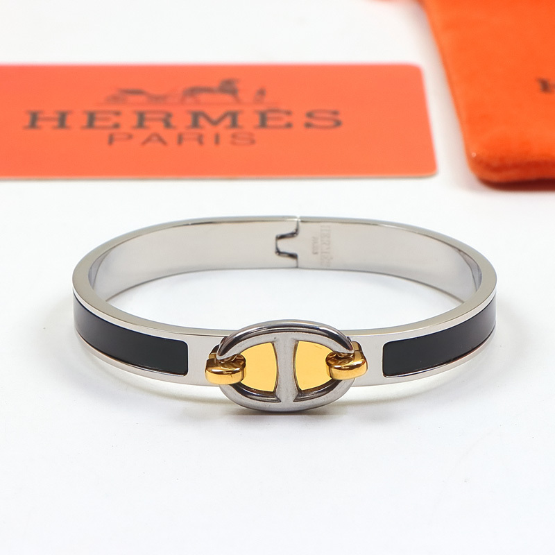 Hermes h Silver Logo-Accented Bracelet 003