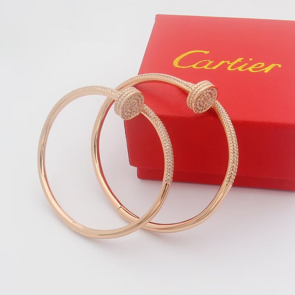 Cartier nail Rose Gold Logo-Accented Bracelet 0022