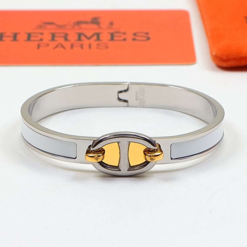Hermes h Silver Logo-Accented Bracelet 003