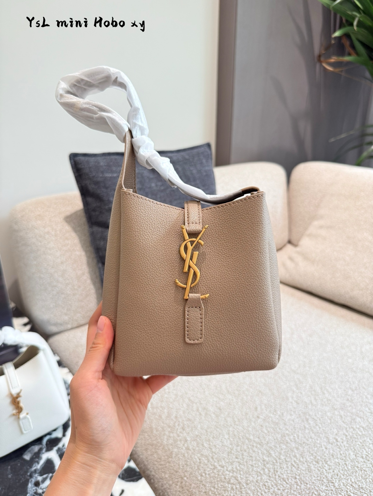 YSL Rose Gold Vintage-Inspired Bag 096
