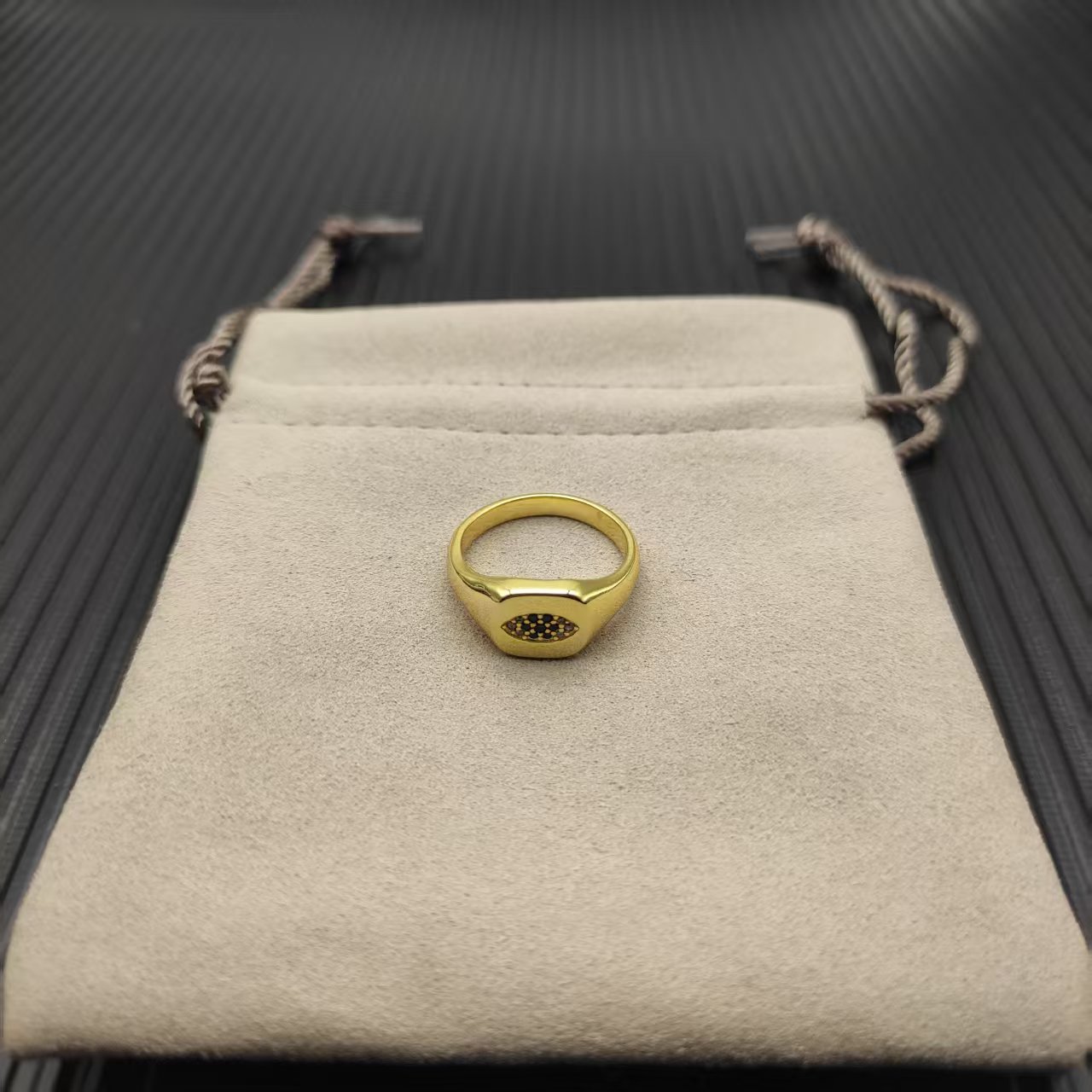 David Yurman Gold Logo-Accented Ring 297