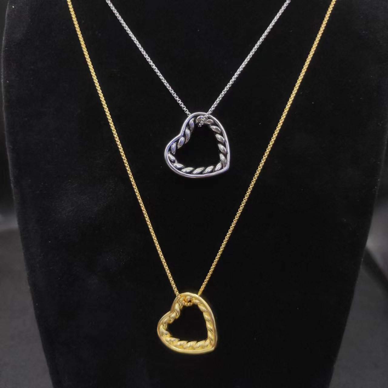 David Yurman Silver Logo-Accented Necklace 136