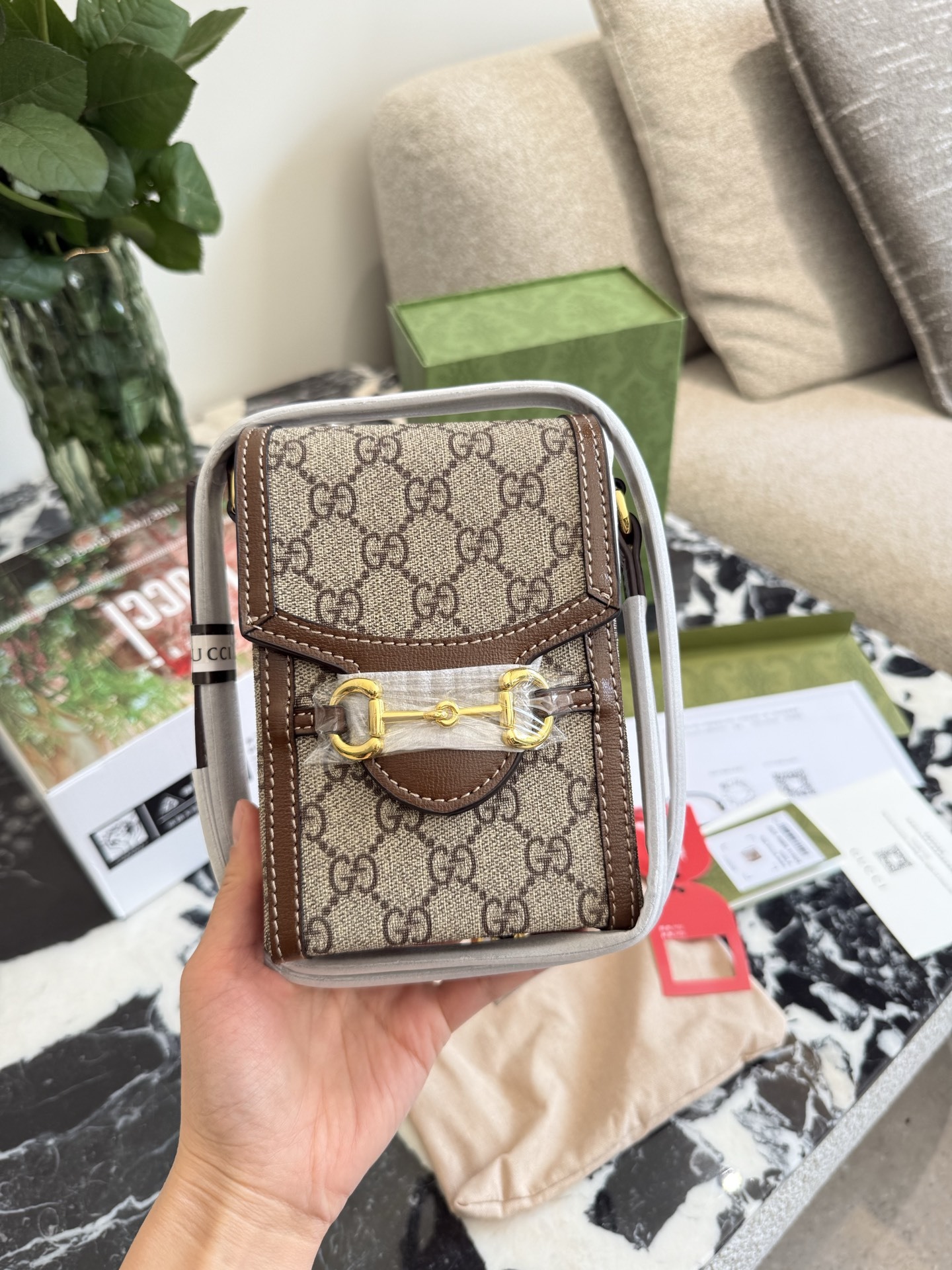 Gucci Beige Quilted Bag 538