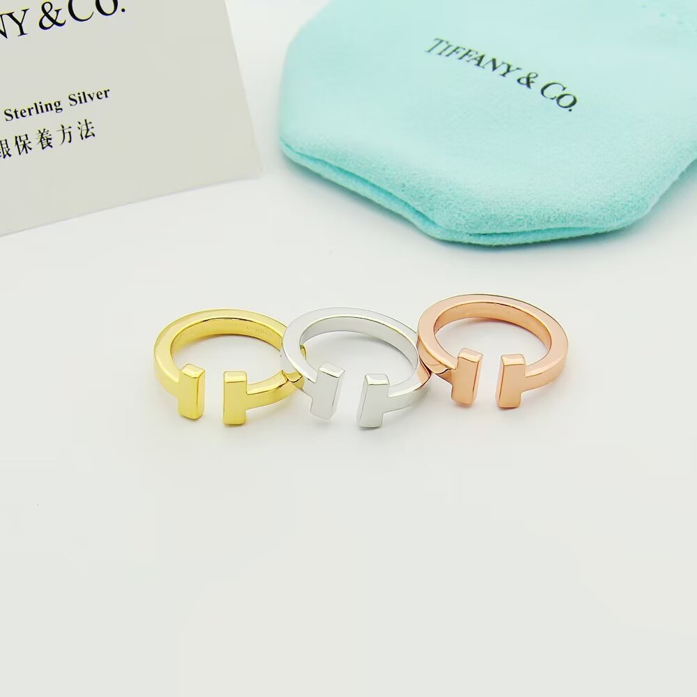 Tiffany Rose Gold Logo-Accented Ring 052
