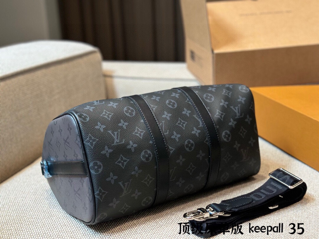 LV Silver Logo-Accented Bag 1572